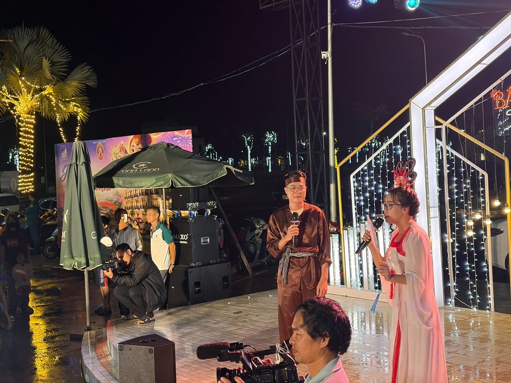 Chương trình sân khấu Trung thu tại Bắc Sài Gòn Acoustic